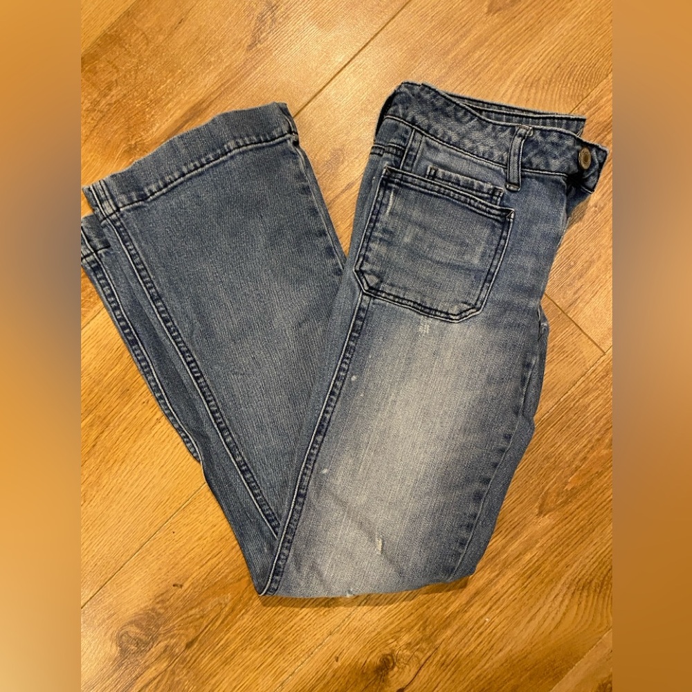 Women’s American Eagle Vintage Flare size-2 Jeans